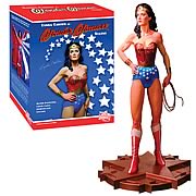 Wonder Woman Lynda Carter 13-Inch Statue