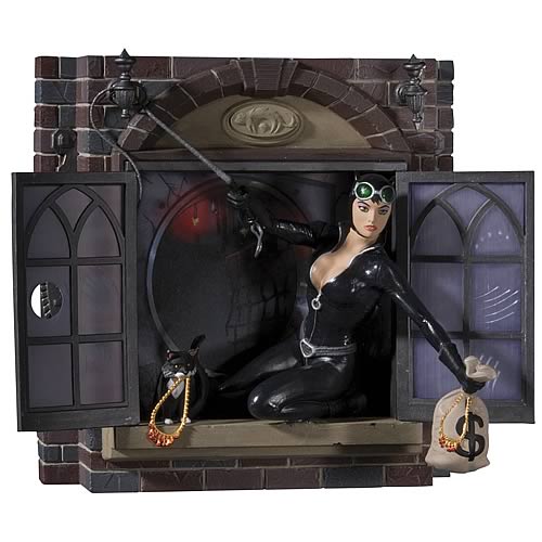 Batman Gotham City Stories Catwoman Statue