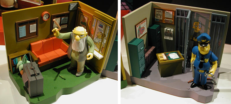 Simpsons Playsets 8 Case