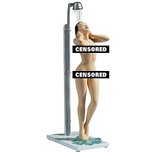 Pin-Up Claudia Under the Shower Statue