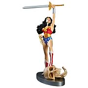 JLA Wonder Woman Cover To Cover Statue