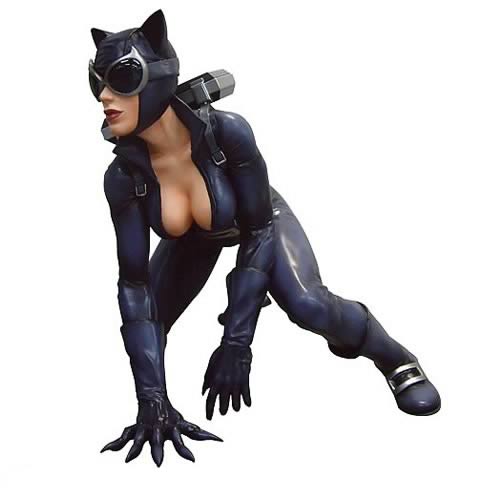 Catwoman Vinyl Statue