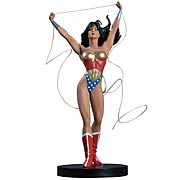 Wonder Woman Cover Girls of the DC Universe Statue