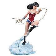Cover Girls of the DC Universe Wonder Woman New 52 Statue Cover Girls of the DC Universe Wonder Woman New 52 Statue