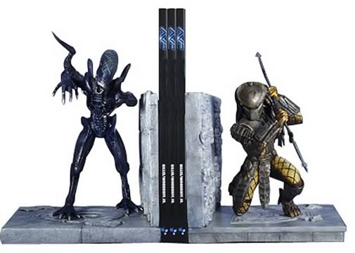 Alien vs. Predator Bookends