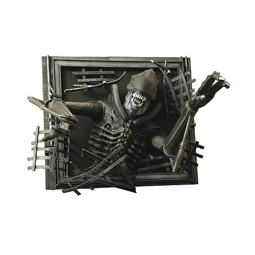 ALIEN Wall Statue