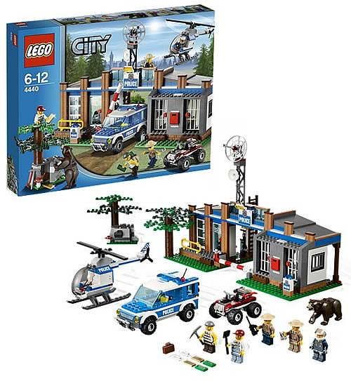 LEGO City 4440 Forest Police Station