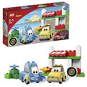 LEGO DUPLO Cars 5818 Cars 2 Luigiâ€™s Italian Place