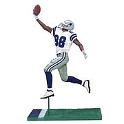 NFL Series 28 Dez Bryant Action Figure