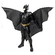 Batman: The Dark Knight Action Cape Batman Figure