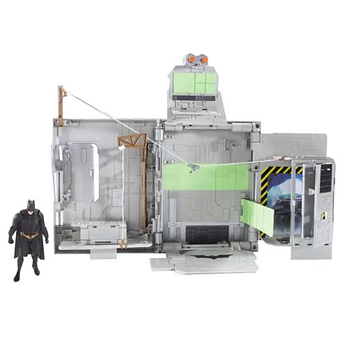 Batman: The Dark Knight X-pandables Bat Bunker Playset