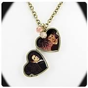Twilight Breaking Dawn Edward and Jacob Locket