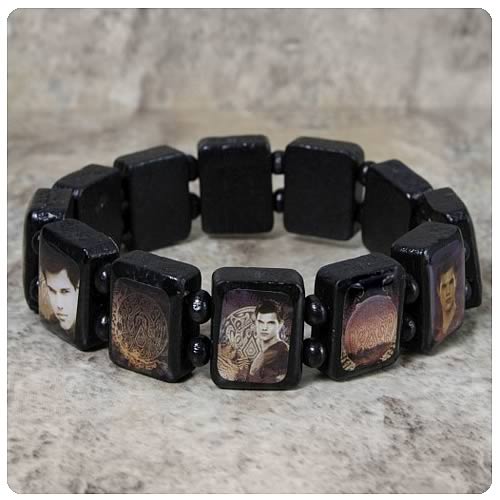 Twilight Breaking Dawn Jacob Wooden Bracelet