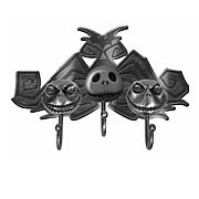 Home > Nightmare Before Christmas - Leave your keys with Jack! Features the many faces of Jack Skellington! Makes a great gift! This plaque features 3 Jack heads with a key hook attached to each one. When mounted to a wall, youve got an all-in-one place for your house, car or anything keys!: Sizes 