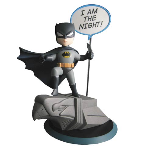 Batman DC Comics Q-Pop Vinyl Figure