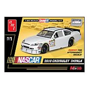 Nascar Auto World Monte Carlo 1:25 Snap Model Kit