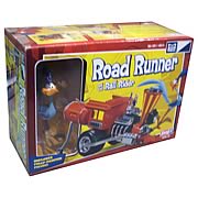 Looney Tunes Road Runner and Rail Rider Vehicle Model Kit