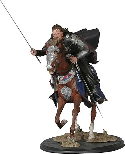 Aragorn at the Black Gates of Mordor Statue