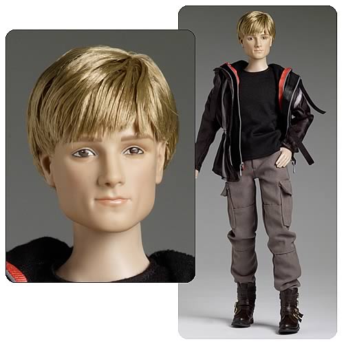 Hunger Games Peeta Mellark Tonner Doll