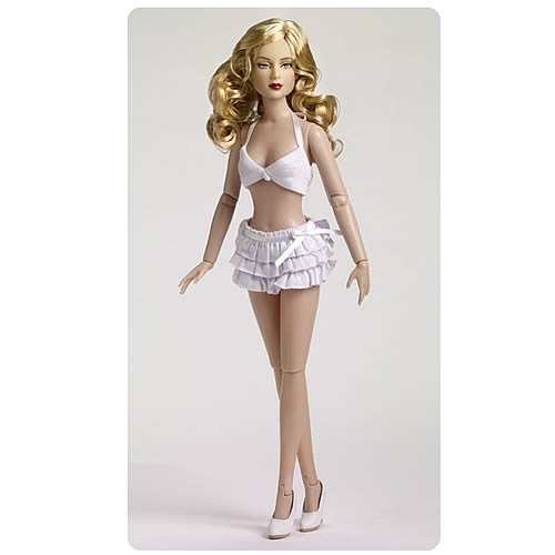 Simone Basic 13-Inch Tonner Doll