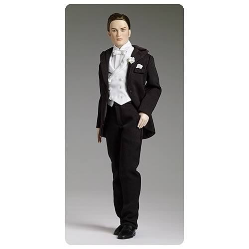 Twilight Edward Cullen Forever Edward Tonner Doll