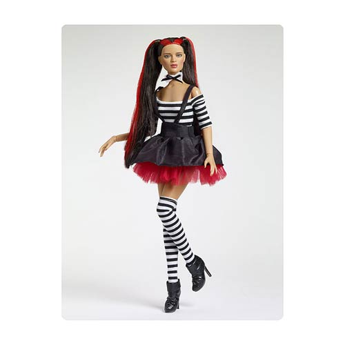 Alice in Wonderland Re-Imagination Tweedle DeDe Tonner Doll