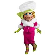 Muppets Miss Piggy Takes Manhattan Tonner Doll