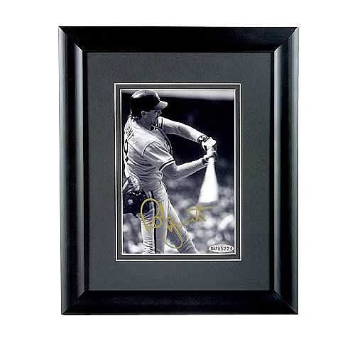 Robin Yount Signed Milwaukee Brewers Framed 3000th Hit Photo