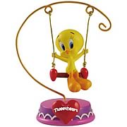 Looney Tunes Tweety Tweetheart Hanging Statue