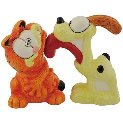 Garfield and Odie Salt and Pepper Shaker Set