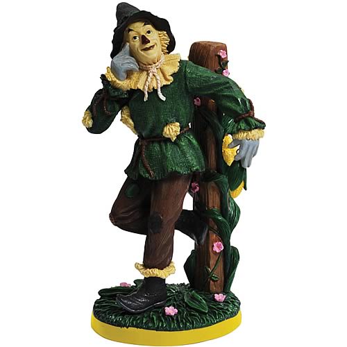 Wizard of Oz Scarecrow Corn Statue