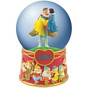 Snow White and the Seven Dwarfs Celebration Water Globe