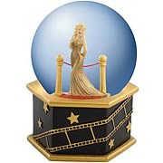 Entertainment Earth - Marilyn Monroe Velvet Rope Musical Water Globe