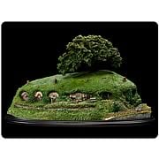 Lord of the Rings Bag End Statue
