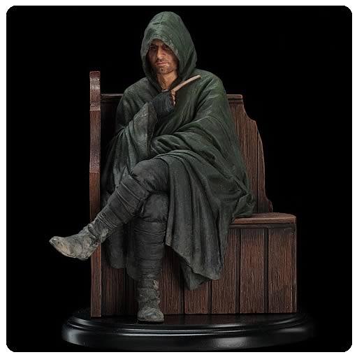 Lord of the Rings Strider Statue