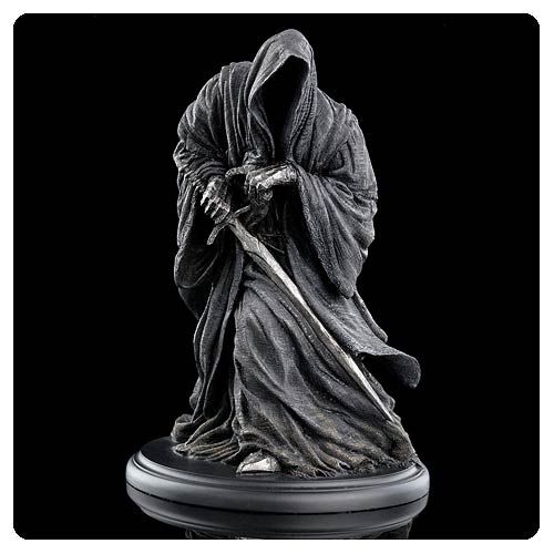 Lord of the Rings Ringwraith Statue