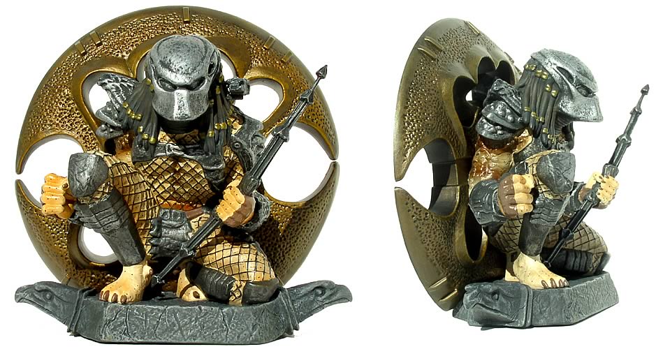 Predator 2 1990 7-inch Wall Relief with Mask