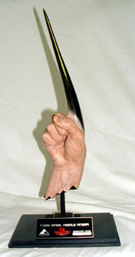 T2 Needle Finger Replica