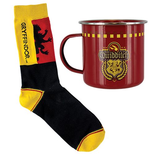 Harry Potter Gryffindor Tin Mug and Socks Gift Set