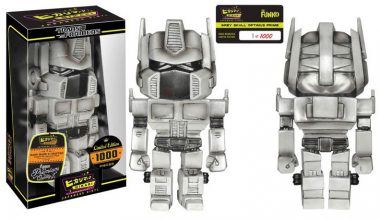Transformers Grey Skull Optimus Prime Hikari Vinyl Figure