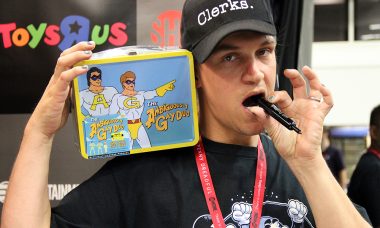 Comic-Con 2014: Walking ‘The Floor’ with Jason Mewes
