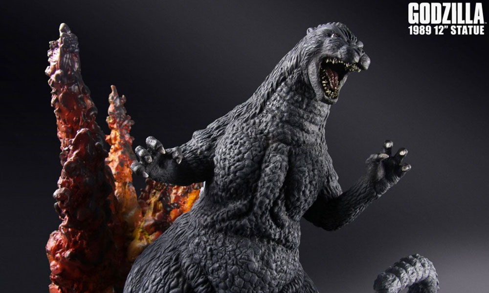 Godzilla Statue by Toynami