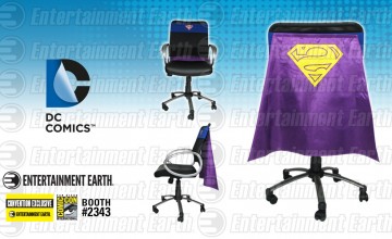Bizarro Chair Cape Entertainment Earth Exclusive