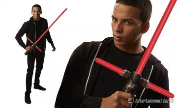 Star Wars The Force Awakens Kylo Ren Force FX Deluxe Lightsaber Replica