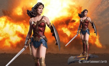Batman v Superman Wonder Woman Statue