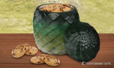 Become the Mother of Baked Goods with Game of Thrones Cookie Jar