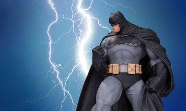 Batman Returns in New DC Designer Series for Dark Knight III