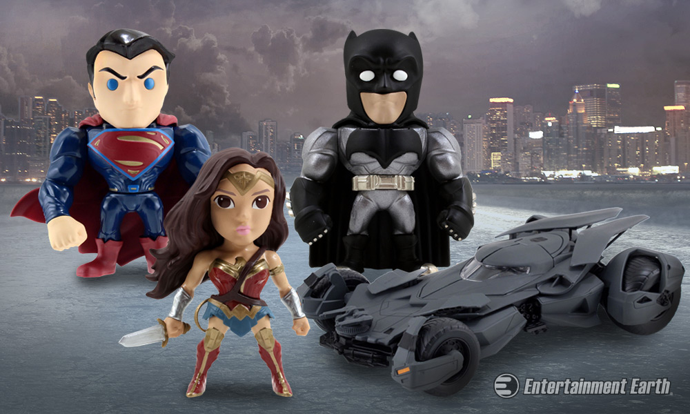 New Batman v Superman Die-Cast Metal Action Figures Are Utterly Amazing