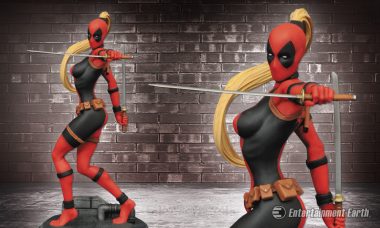Diamond Select Nailed It with Their Lady Deadpool Femme Fatales Statue