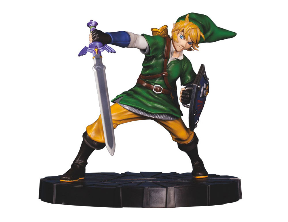 The Legend of Zelda: Skyward Sword Link Statue by Dark Horse